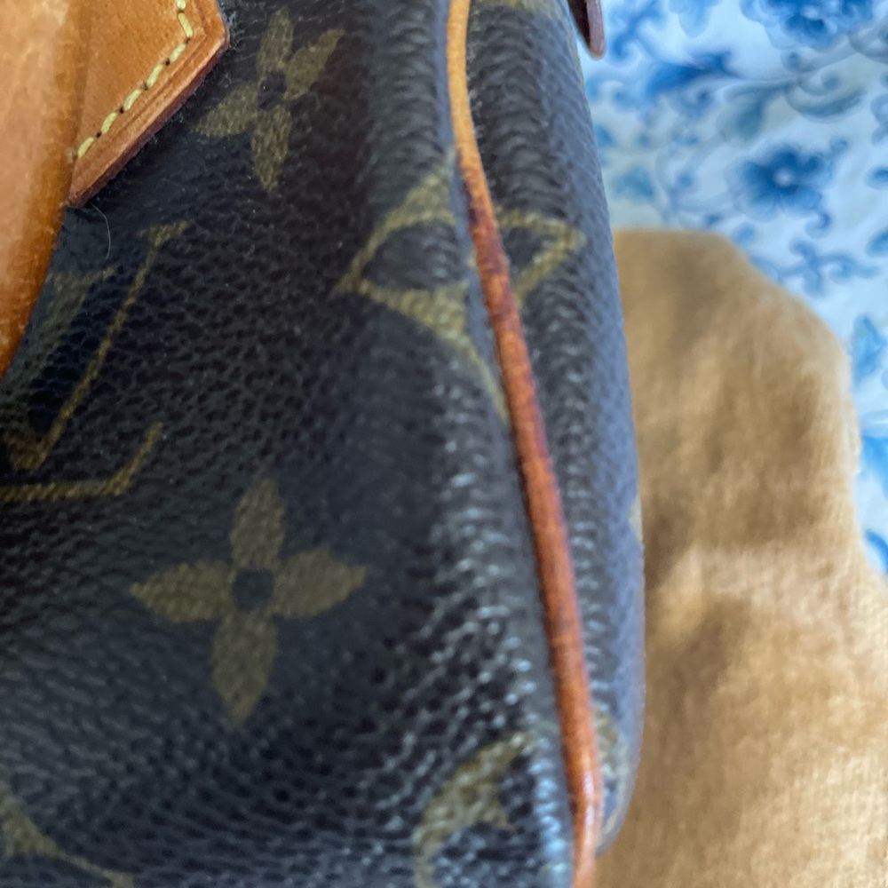 Authentic Vintage Louis Vuitton Nano Speedy Bag in Brown Monogram - Picture 9 of 12